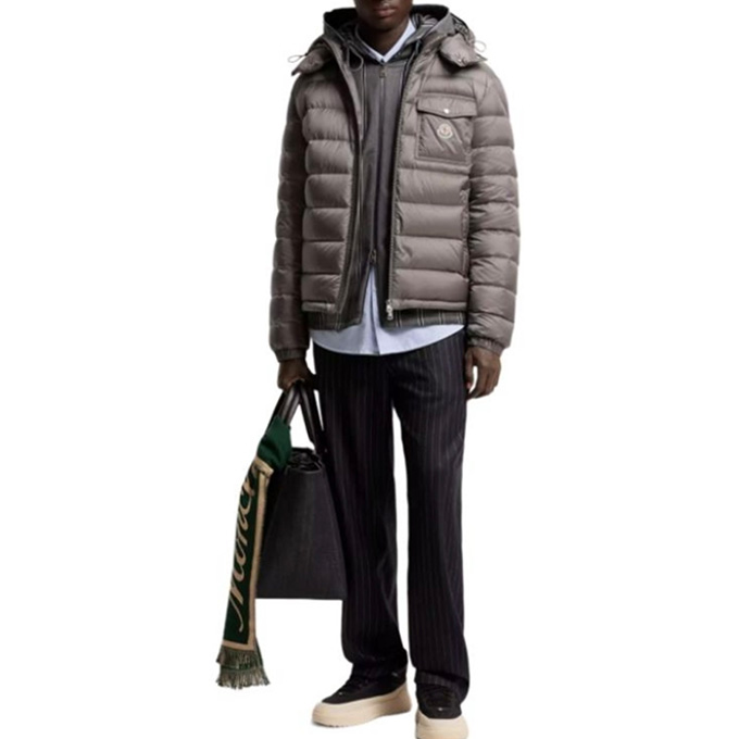 moncler verith lightweight hooded down puffer jacket